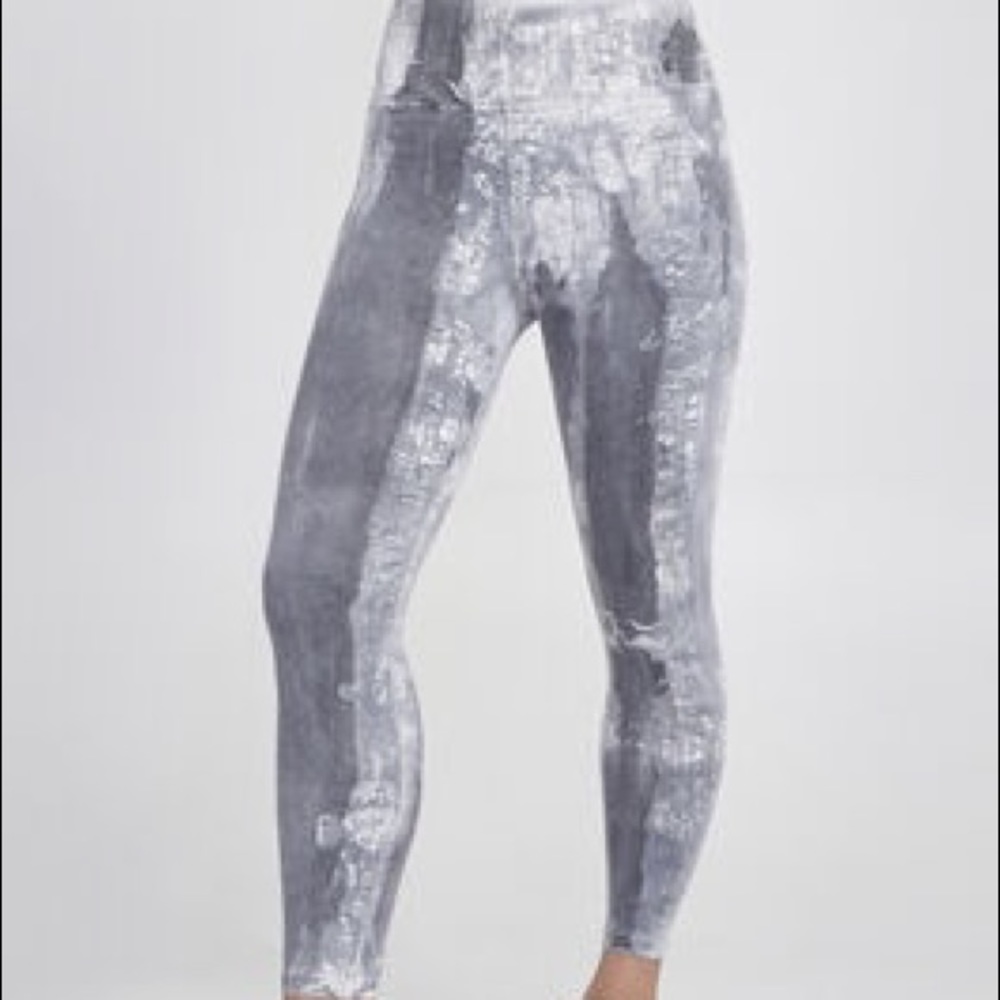 Avocado 7/8 granite crackle legging